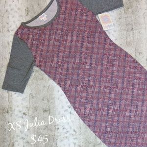 LuLaRoe Julia XS